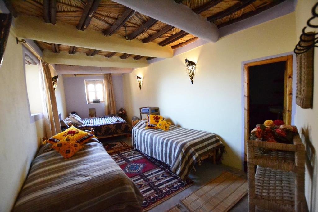Hotel Tizourgane Kasbah Tiguissas Zimmer foto